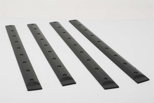 EGR 991574 - Double Cab Front 41.5in Rear 28in Bolt-On Look Body Side Moldings ()