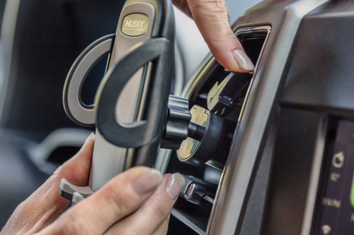 Husky Liners 87000 - Husky Claw Mount Vent Phone Holder