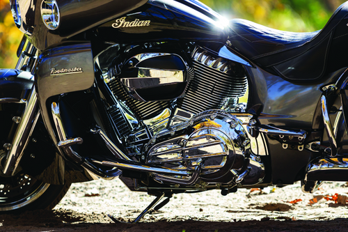 Kuryakyn 5737 - Cylinder Base Cover Indian Models Chrome