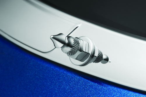 Kuryakyn 5715 - Windshield Spikes FLTR Chrome