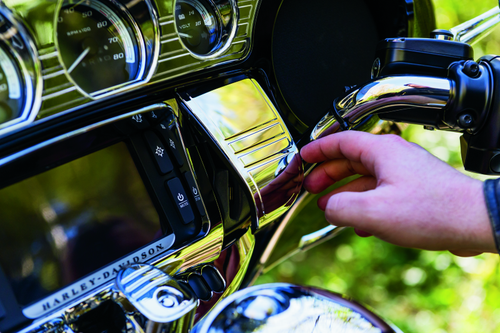 Kuryakyn 7240 - Deluxe Tri-Line Stereo Trim Kit 14-Up Touring Models Chrome