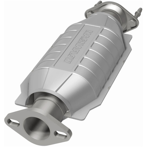Magnaflow 23281 - Conv DF 98-00 Kia Sportage Rear