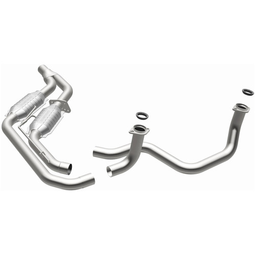 Magnaflow 23479 - Conv DF GM 89 92 (2.5in Tubing)