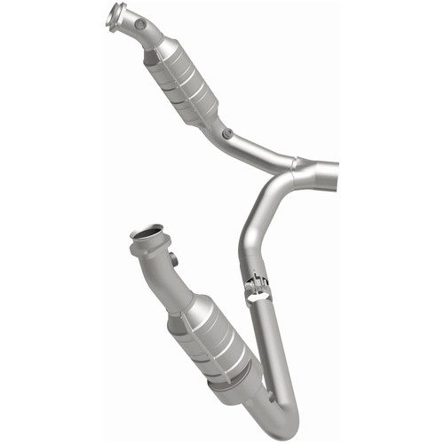 Magnaflow 49711 - Conv DF 2006 Dodge RAM 1500 Pickup 5.7L Solid Front Axle