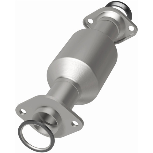 Magnaflow 52546 - 11-15 Sienna 3.5 Underbody Direct Fit Converter