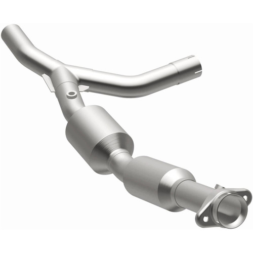 Magnaflow 5582310 - 2007 Ford E-150 4.6L Direct Fit Converter