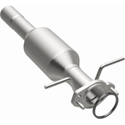 Magnaflow 5671196 - 2003-2010 Ford Focus California Grade CARB Compliant Direct-Fit Catalytic Converter