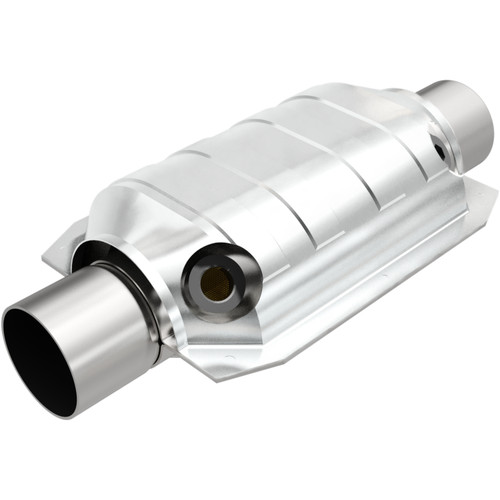 Magnaflow 91066 - Conv Univ 2.5 W/Dual O2 Boss