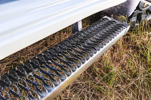 N-Fab GFC19QC-TX - Growler Fleet 19-20 Chevy/GMC 1500 Double Cab - Cab Length - Tex. Black