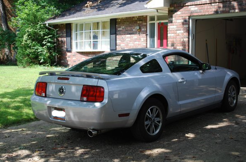 Pypes SFM67 - 2005-2010 Mustang V6 Axle Back Exhaust Kit 4 Inch 304SS Tip 409 Stainless Violator Muffler  Performance Exhaust