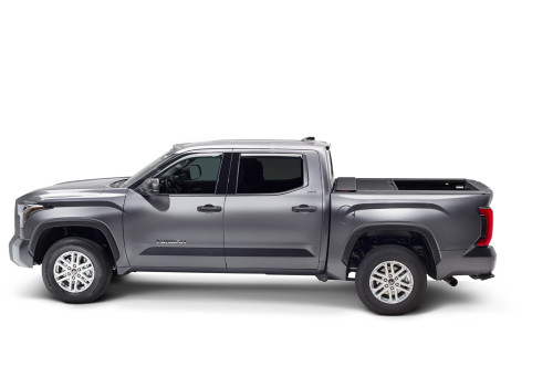 Roll-N-Lock 575A-XT - 2022 Toyota Tundra (66.7in. Bed Length) A-Series XT Retractable Tonneau Cover
