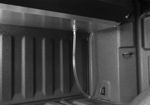 Roll-N-Lock RC224E - 2019 Chevy Silverado 1500 77-3/4in E-Series Retractable Tonneau Cover