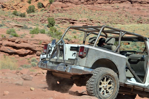 Road Armor 508R0B-TC - 07-17 Jeep Wrangler JK Stealth Rear Non-Winch Bumper w/Tire Carrier - Tex Blk