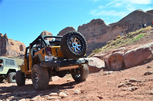 Road Armor 508R0B-TC - 07-17 Jeep Wrangler JK Stealth Rear Non-Winch Bumper w/Tire Carrier - Tex Blk