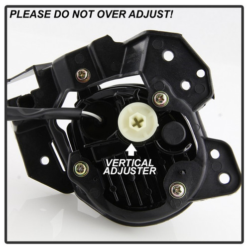 Spyder 9043192 - 17-18 Mazda 3 OEM Style Full LED Fog Light w/Switch - Clear (FL-MM32017-LED-C)