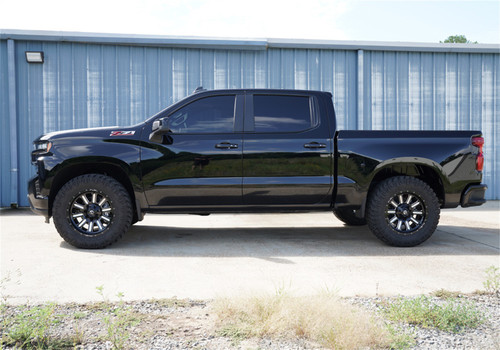 Superlift 40040 - 2019 Chevy Silv/GMC Sierra 1500 Excludes 19 Trailboss Models 2in Leveling Kit