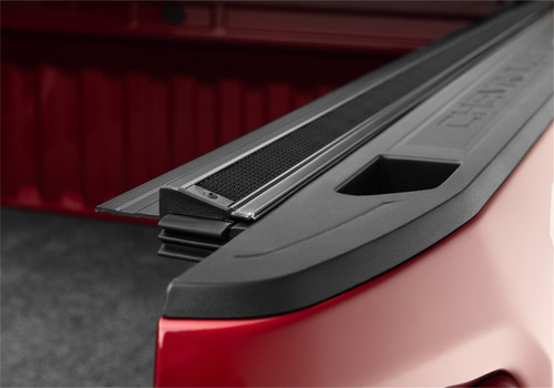 Truxedo 1572401 - 19-20 GMC Sierra & Chevrolet Silverado 1500 (New Body) 5ft 8in Sentry Bed Cover
