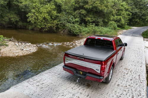 Undercover UC1086 - 07-13 GMC Sierra 1500 5.8ft SE Bed Cover - Black Textured