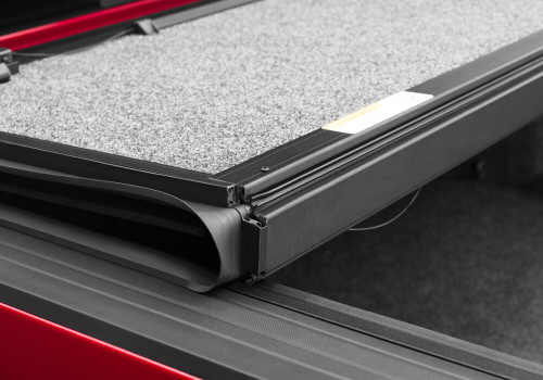 Undercover UX52015 - 16-20 Nissan Navara 5ft Ultra Flex Bed Cover - Matte Black Finish