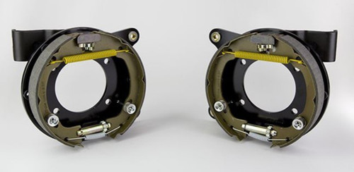 Wilwood 249-13720/21 - Brackets (2) - Disc/Drum Ford 8.8 Special - 3.15in Bearing 2.50in Offset 1pc 0.81in Rotor