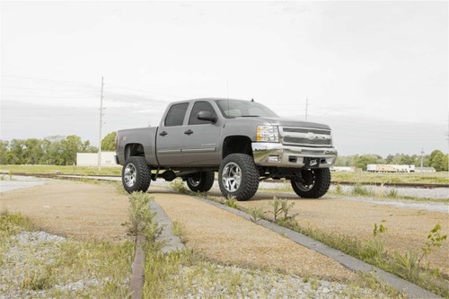 Rough Country 26431 - 7.5 Inch Lift Kit - N3 Struts - Chevy/GMC 1500 4WD (07-13)