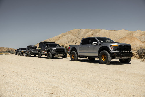 Camburg CAM-110265-ORG - Ford Raptor 21-23 1in Front Spring Preload Spacer Kit (Fox Orange)