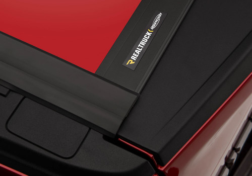 Undercover AR22019L-J7 - 15-20 Ford F-150 66in Fusion Bed Cover - Magnetic Effect