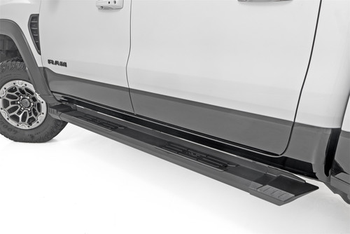 Rough Country SRB01950A - HD2 Aluminum Running Boards - Crew Cab - Ram 1500 (19-25)/1500 TRX (21-24)