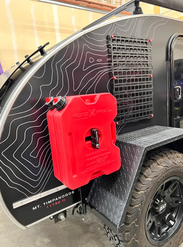 BuiltRight Industries 201014 - 16in x 23.5in Tech Plate Steel Mounting Panel - Black