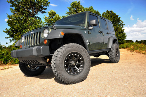 Rough Country 69440 - 3.5 Inch Lift Kit - M1 - Jeep Wrangler Unlimited 2WD/4WD (2007-2018)