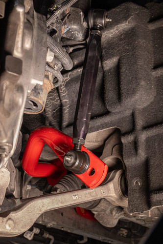 UMI Performance 2549 - UMI 16-24 Chevrolet Camaro Suspension Stabilizer Bar Link - Red