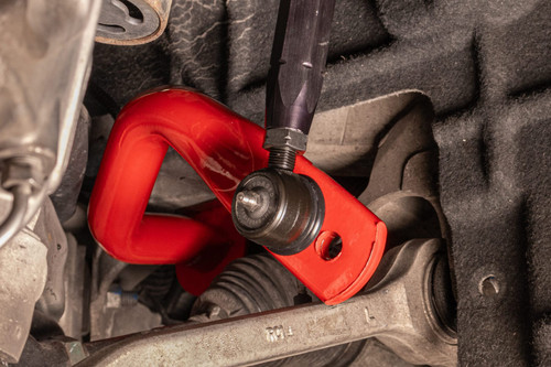 UMI Performance 2549 - UMI 16-24 Chevrolet Camaro Suspension Stabilizer Bar Link - Red