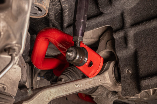 UMI Performance 2549 - UMI 16-24 Chevrolet Camaro Suspension Stabilizer Bar Link - Red