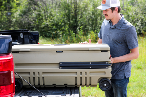 DU-HA 70604 - DÜHA Squad Box with manual latch - The Ultimate Footlocker - Interior / Exterior Portable and Lockable Storage for Pickup Trucks / Jeeps / Various SUV's 