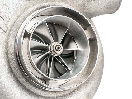 Forced Performance 2025160 - Subaru STi/WRX Black Turbocharger 84mm CH10CM Turbine Hsg Internal WG w/Oil Line