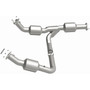Magnaflow 280210 - 18-20 Chevrolet Express 2500 Single Underbody 4.3L Direct Fit Catalytic Converter