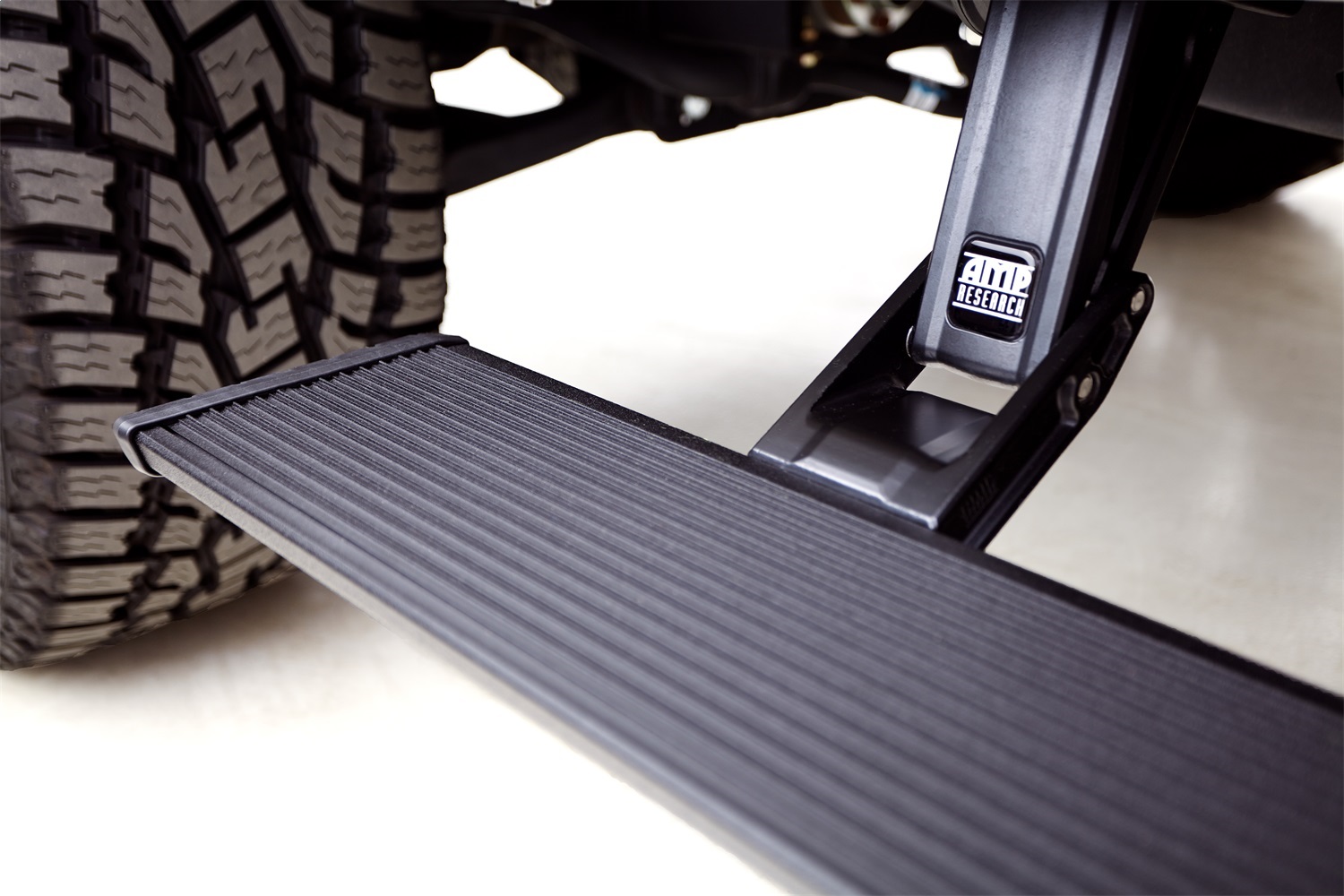 AMP Research 78140-01A - 21-23 Ford Bronco (Excl. Raptor) PowerStep Xtreme - Black