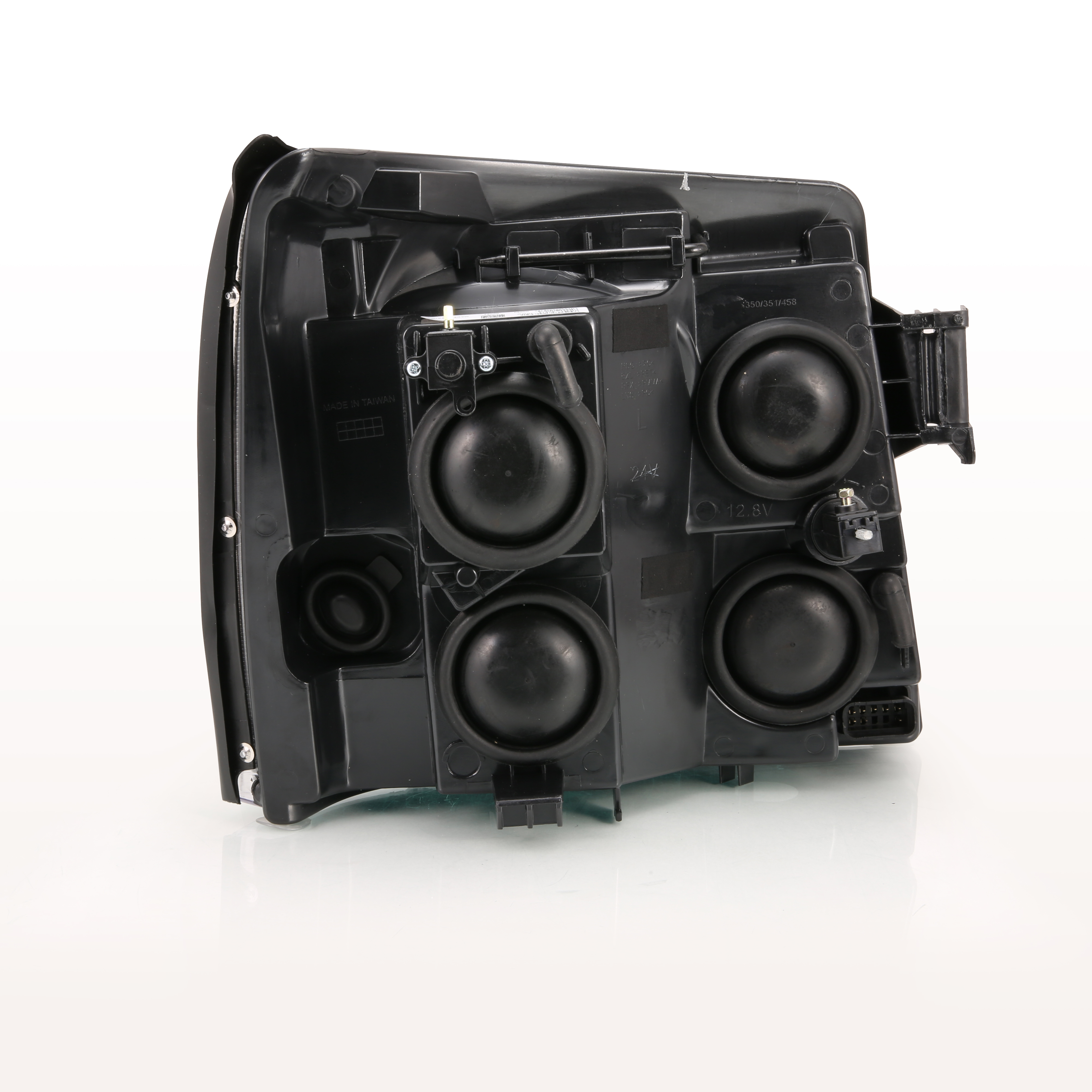 Anzo 111423 - 2003-2006 Cadillac Escalade Crystal Headlight Black Amber Anzo 111423 - 2003-2006 Cadillac Escalade Crystal Headlight Black Amber