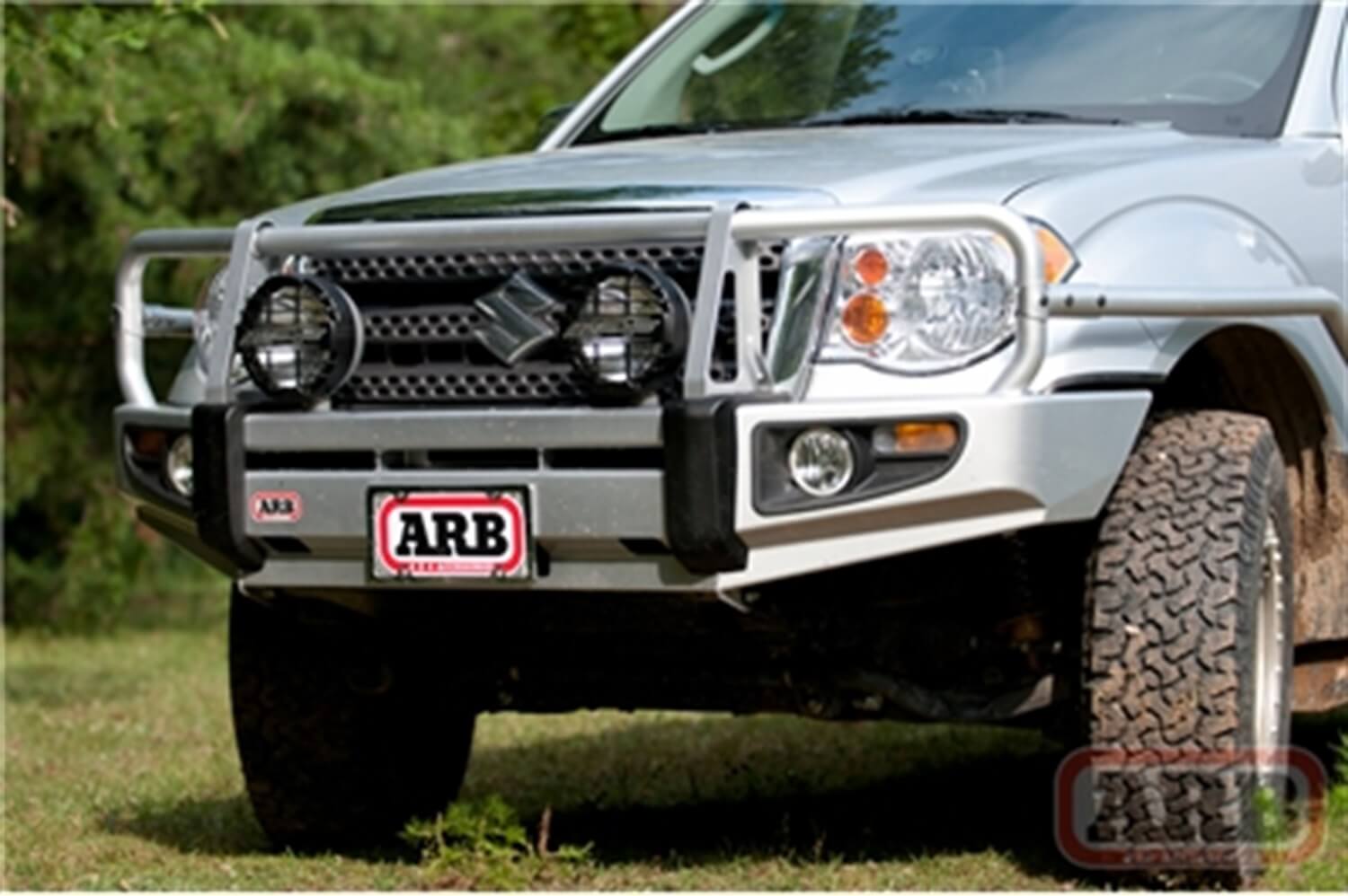 ARB 3438280 - Combination Bar Suzuki Equator Usa (Fit Kit NOT Included) ARB 3438280 - Combination Bar Suzuki Equator Usa (Fit Kit NOT Included)