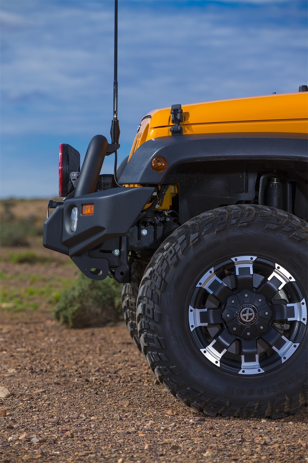 ARB 3450240 - Combar Oe Fog W/Crush Cans Jk 07On8-9.5 ARB 3450240 - Combar Oe Fog W/Crush Cans Jk 07On8-9.5