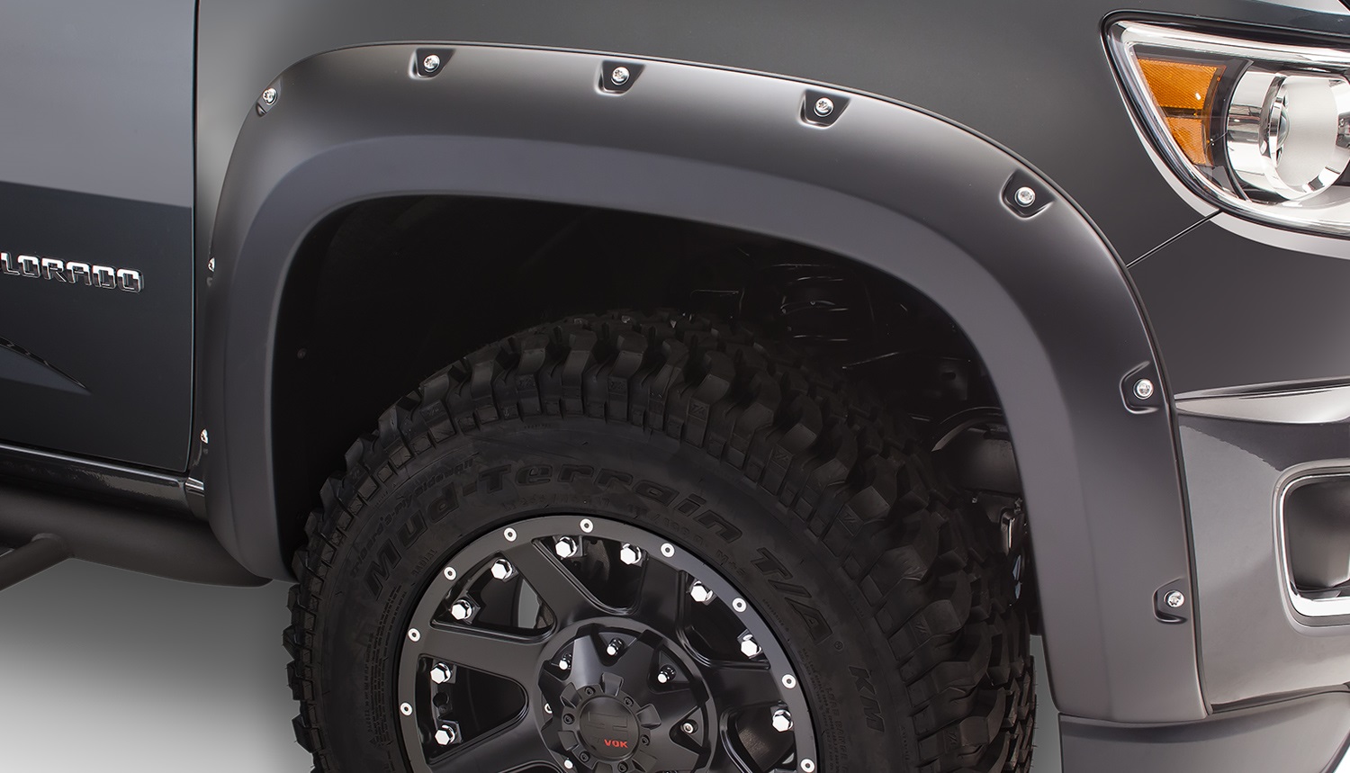 Bushwacker 40137-02 - 15-18 GMC Canyon Pocket Style Flares 2pc - Black