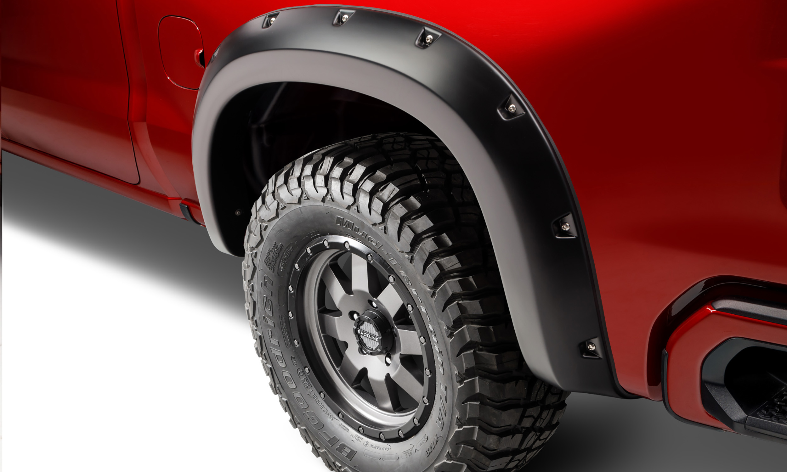 Bushwacker 40106-02 - 19-21 Chevrolet Silverado 1500 Pocket Style Flares 2pc REAR- Black