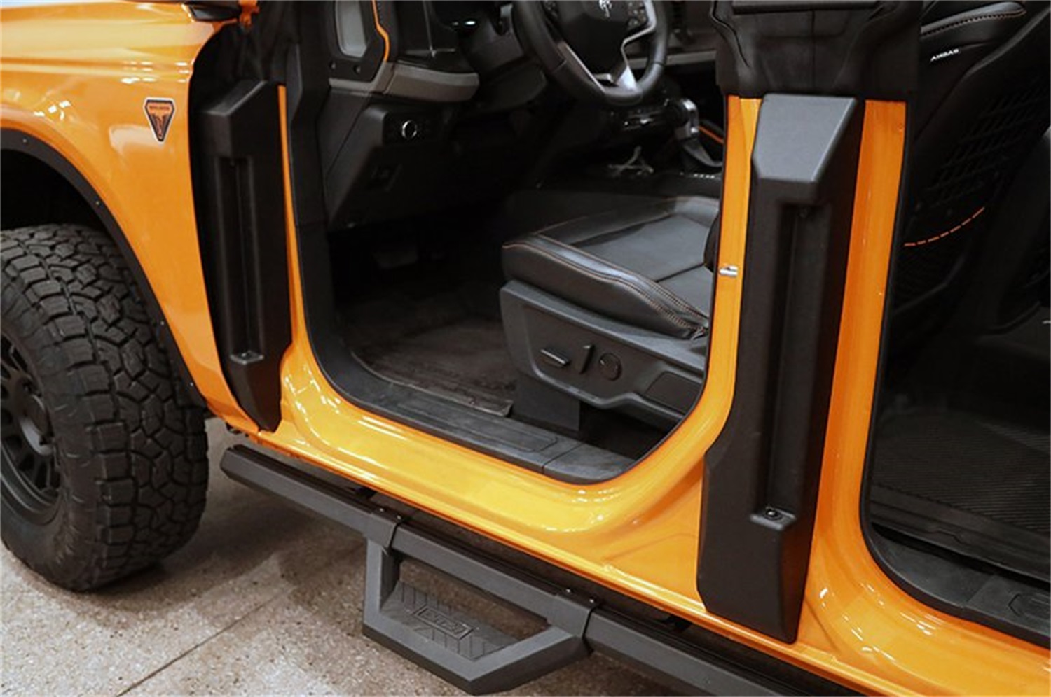 DEE ZEE DZ4619 - Deezee 21-23 Ford Bronco Bronco Hinge Covers DEE ZEE DZ4619 - Deezee 21-23 Ford Bronco Bronco Hinge Covers