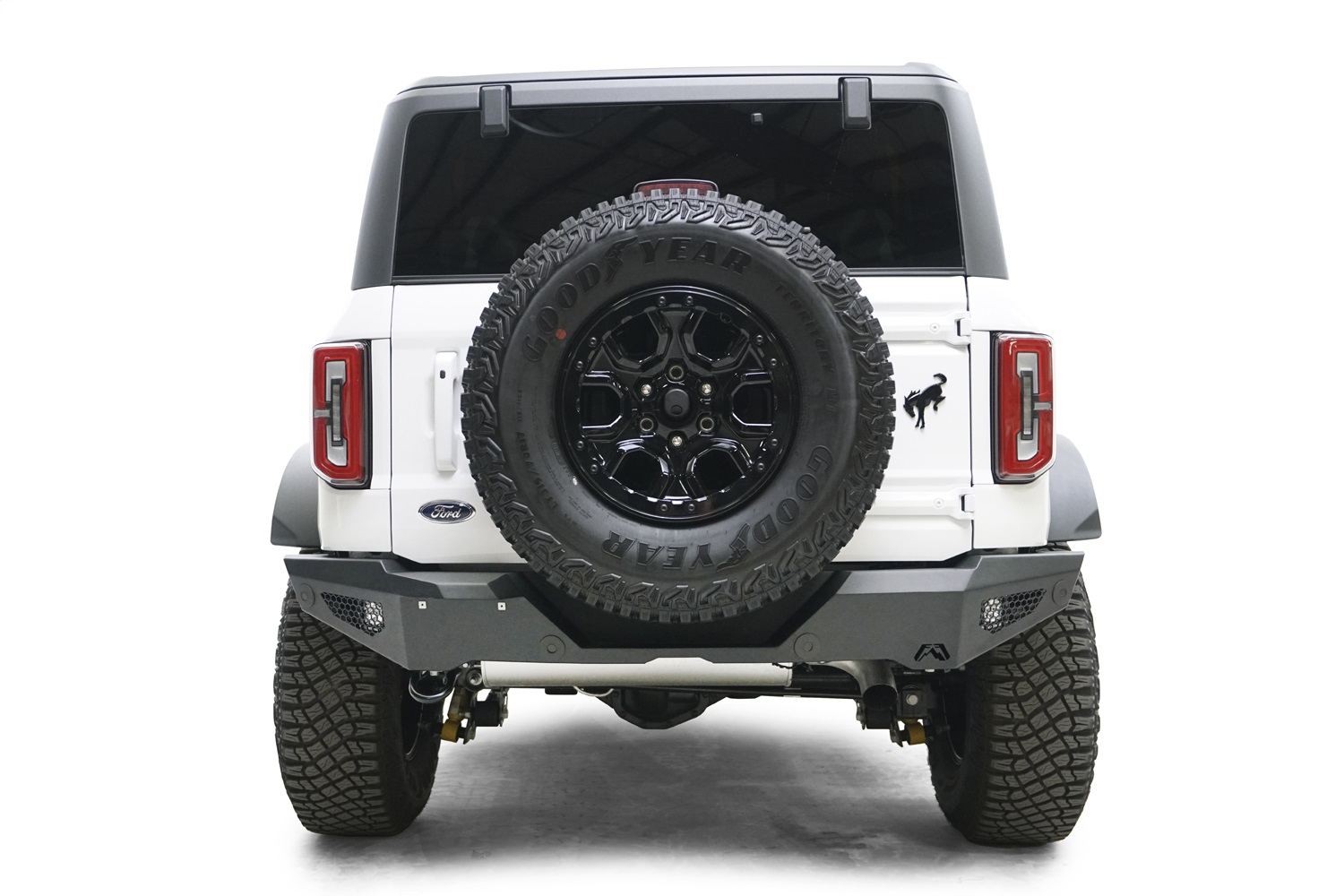 Fab Fours FB21-Y5252-1 - Standard Rear Bumper