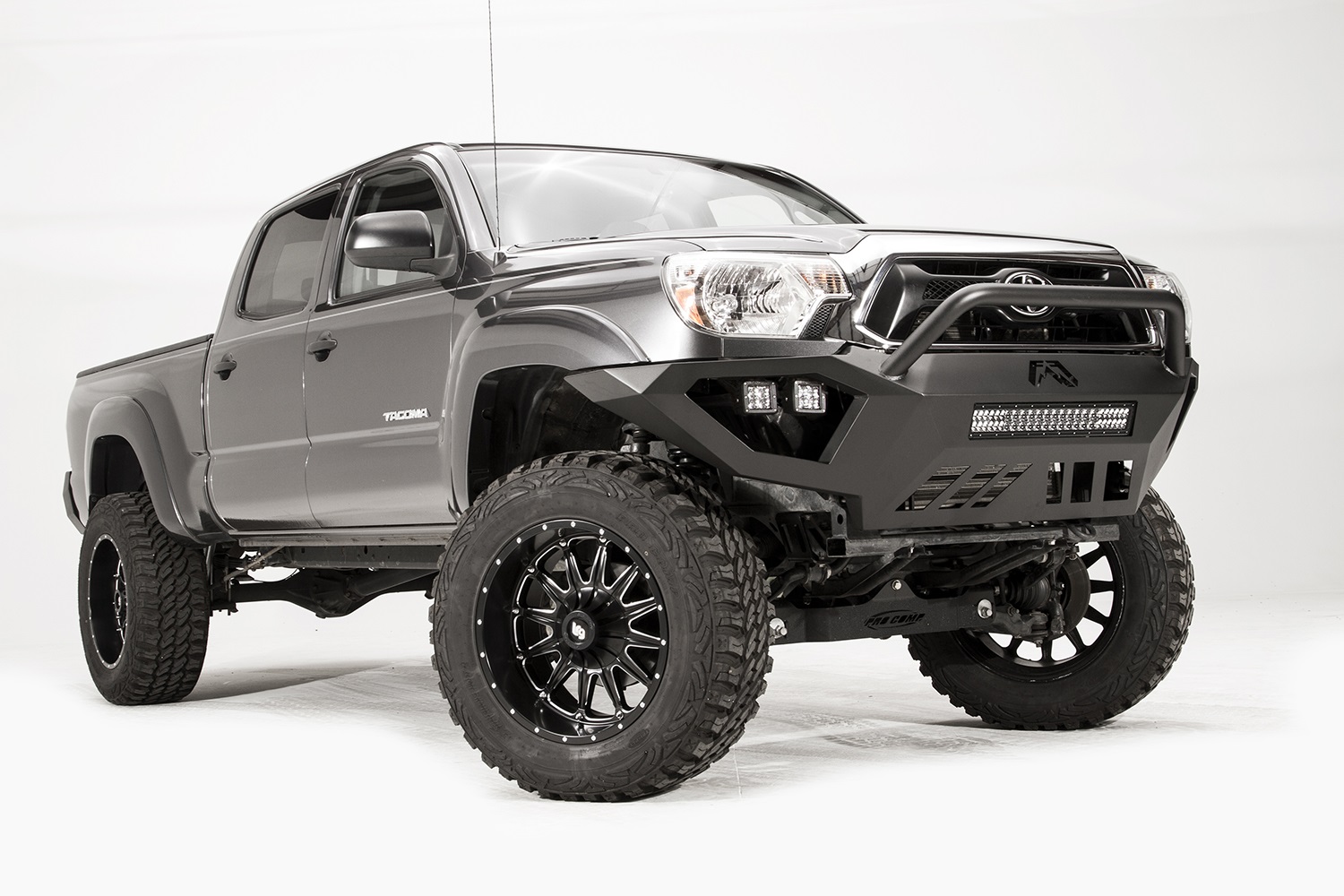 Fab Fours TT12-D1652-1 - Vengeance Front Bumper Fab Fours TT12-D1652-1 - Vengeance Front Bumper
