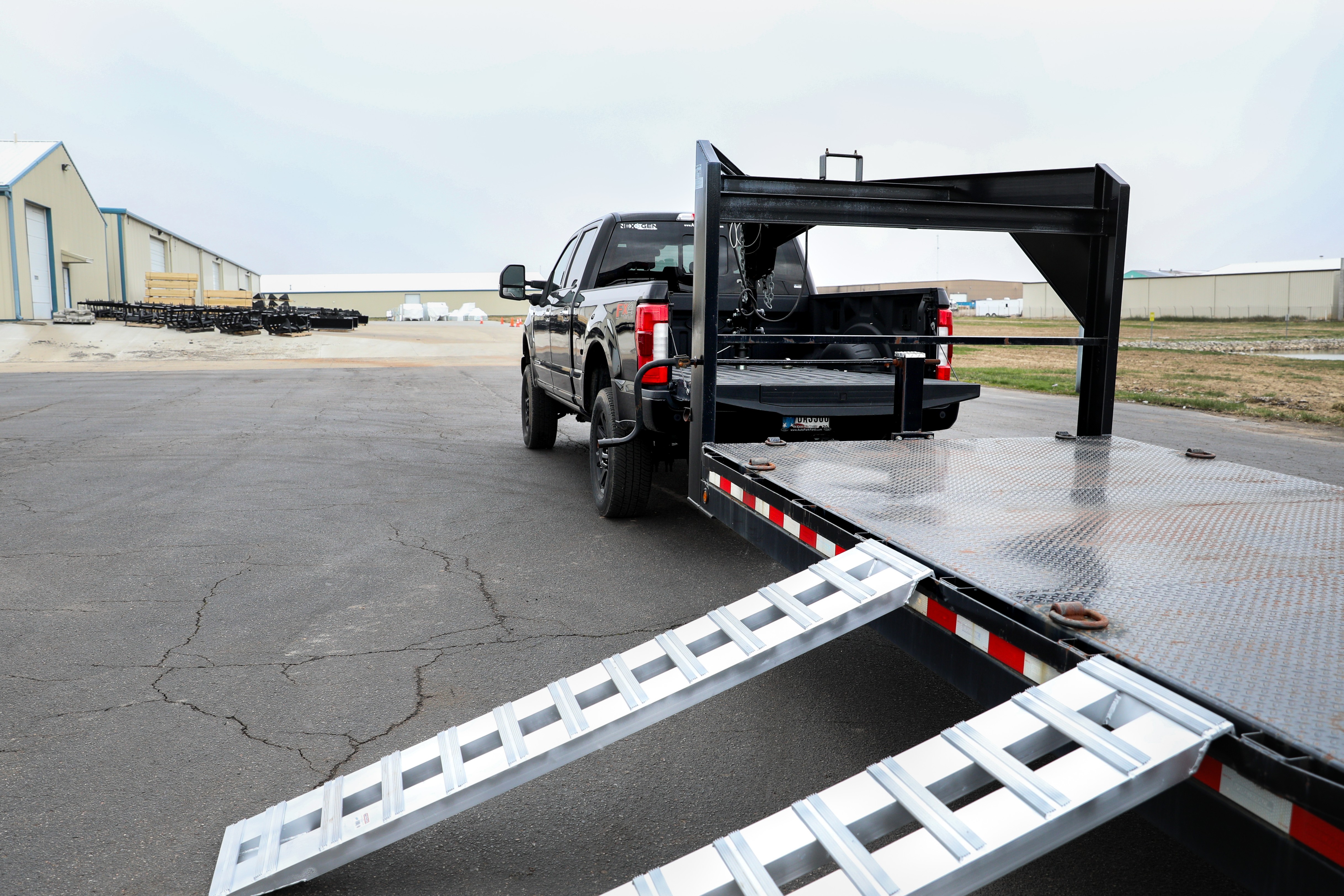 GEN-Y Hitch GH-16168 - Gen-Y Heavy-Duty 14ft Aluminum Loading Ramps 15in x 168in 4K Capacity Per Ramp - Pair