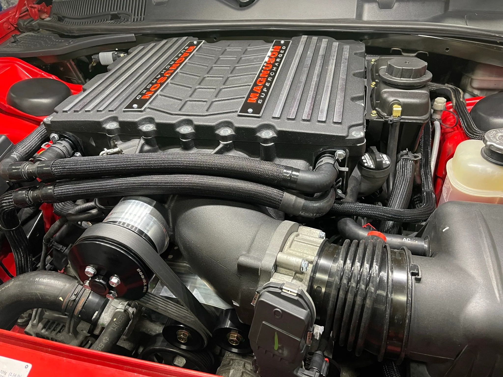 Magnuson 05-26-57-057-BL - TVS2650 Magnum Hot Rod Supercharger Kit for 2005-2010 5.7L and 6.1L HEMI Engines Magnuson 05-26-57-057-BL - TVS2650 Magnum Hot Rod Supercharger Kit for 2005-2010 5.7L and 6.1L HEMI Engines