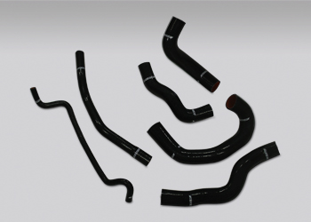 Mishimoto MMHOSE-MUS-05BK - 05-06 Ford Mustang GT V8 / 05-10 GT500 Black Silicone Hose Kit Mishimoto MMHOSE-MUS-05BK - 05-06 Ford Mustang GT V8 / 05-10 GT500 Black Silicone Hose Kit