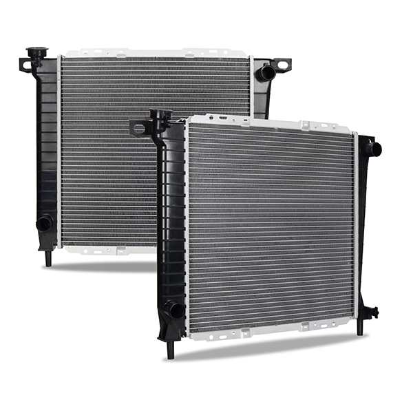 Mishimoto R897-MT - Ford Bronco II Replacement Radiator 1985-1990 Mishimoto R897-MT - Ford Bronco II Replacement Radiator 1985-1990