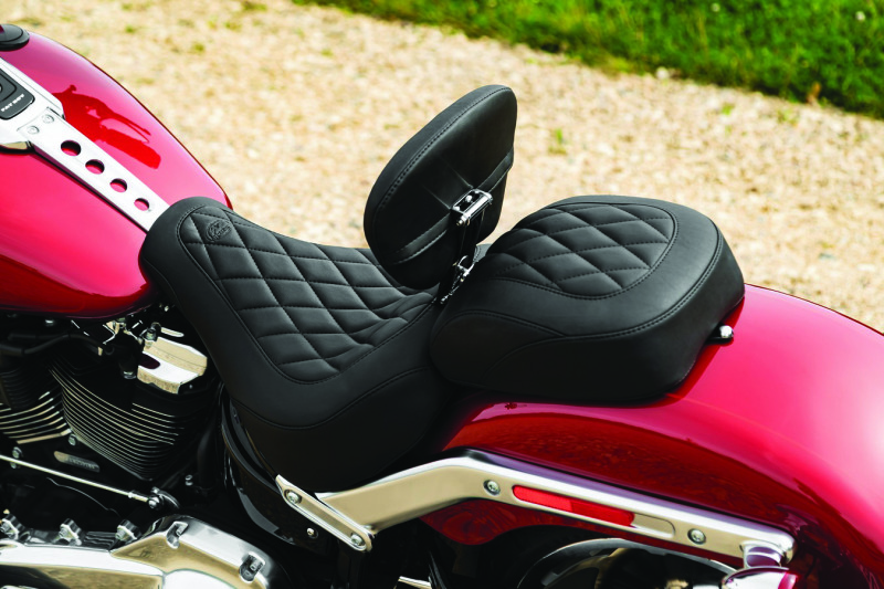 Mustang Motorcycle 76272 - Mustang Harley Sissy Bar Pad for HD Detachable Sissy Bar(9 inch x 8 inch) - Black